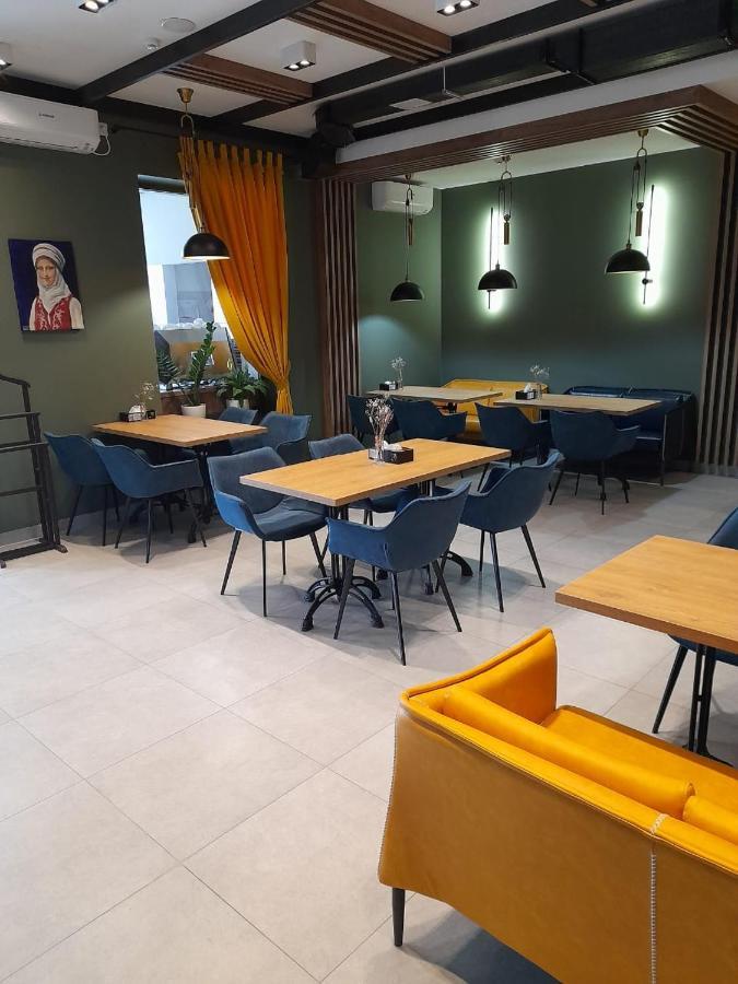 Hotel 78 Cafe Karakol Eksteriør billede