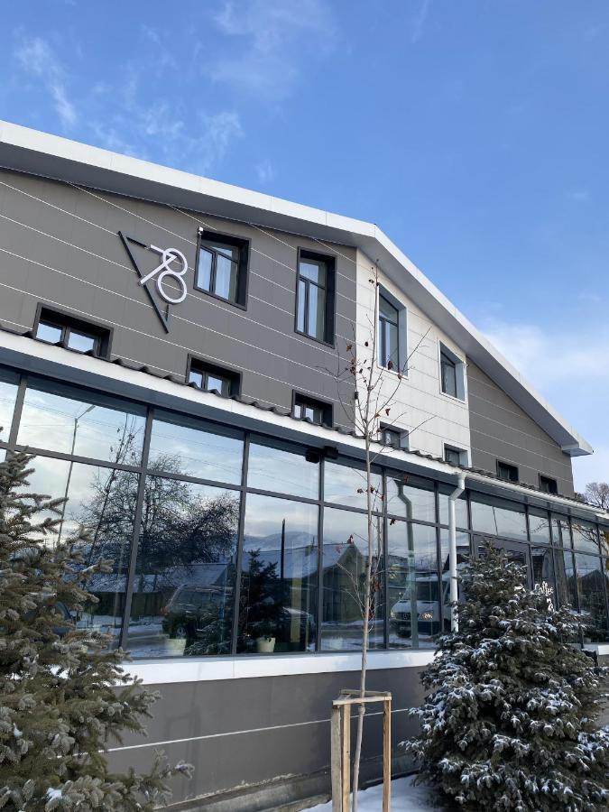 Hotel 78 Cafe Karakol Eksteriør billede