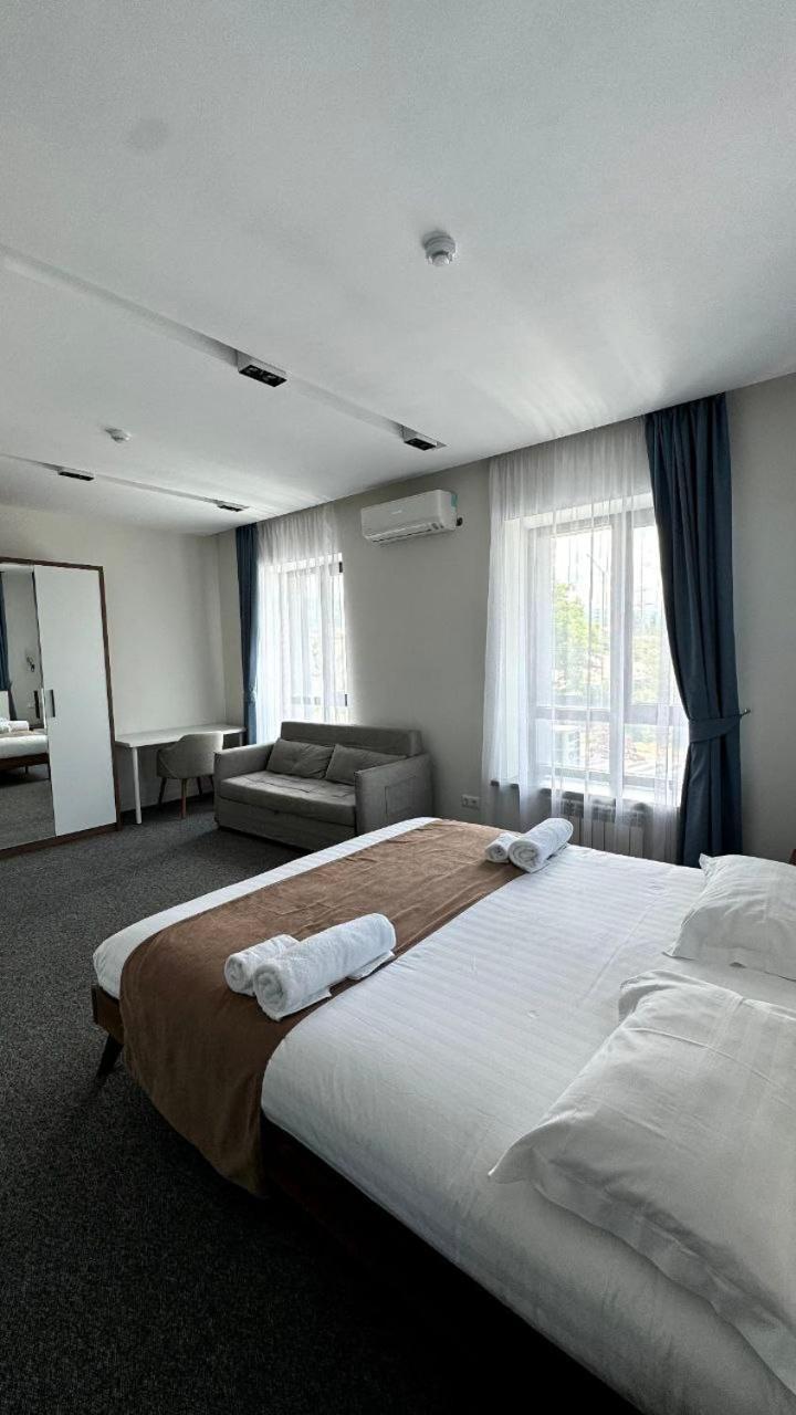 Hotel 78 Cafe Karakol Eksteriør billede